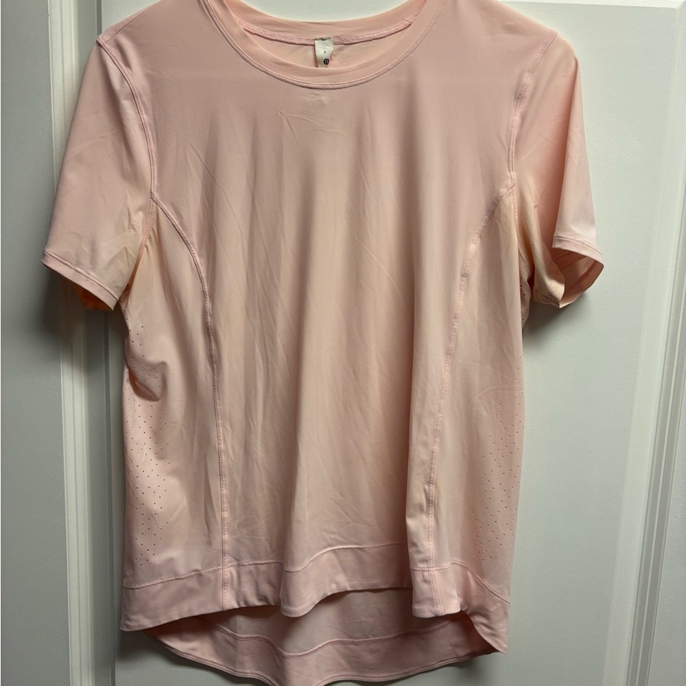 Lulu Lemon Women's Pink Short Sleeve Top